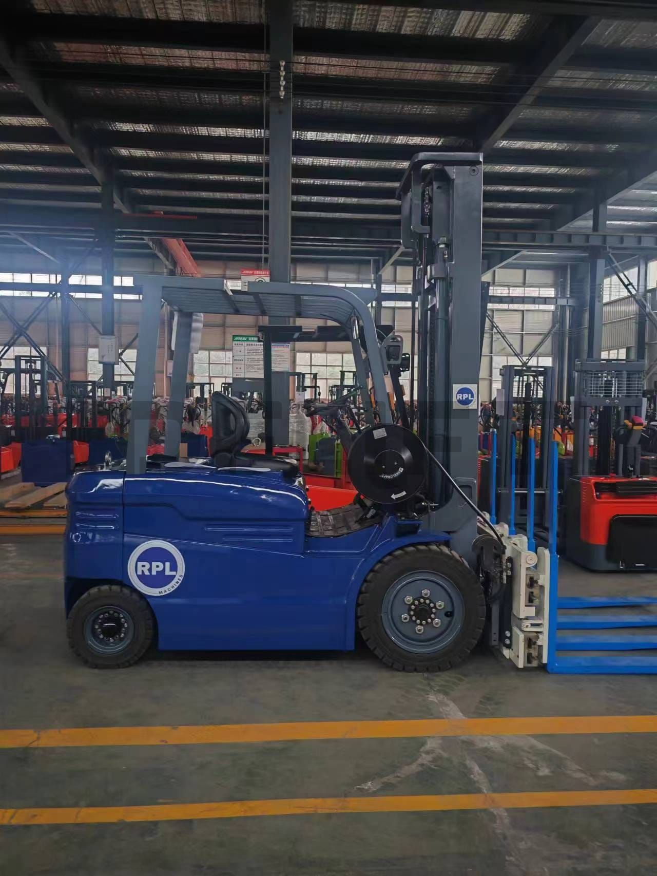 electric forklift 2