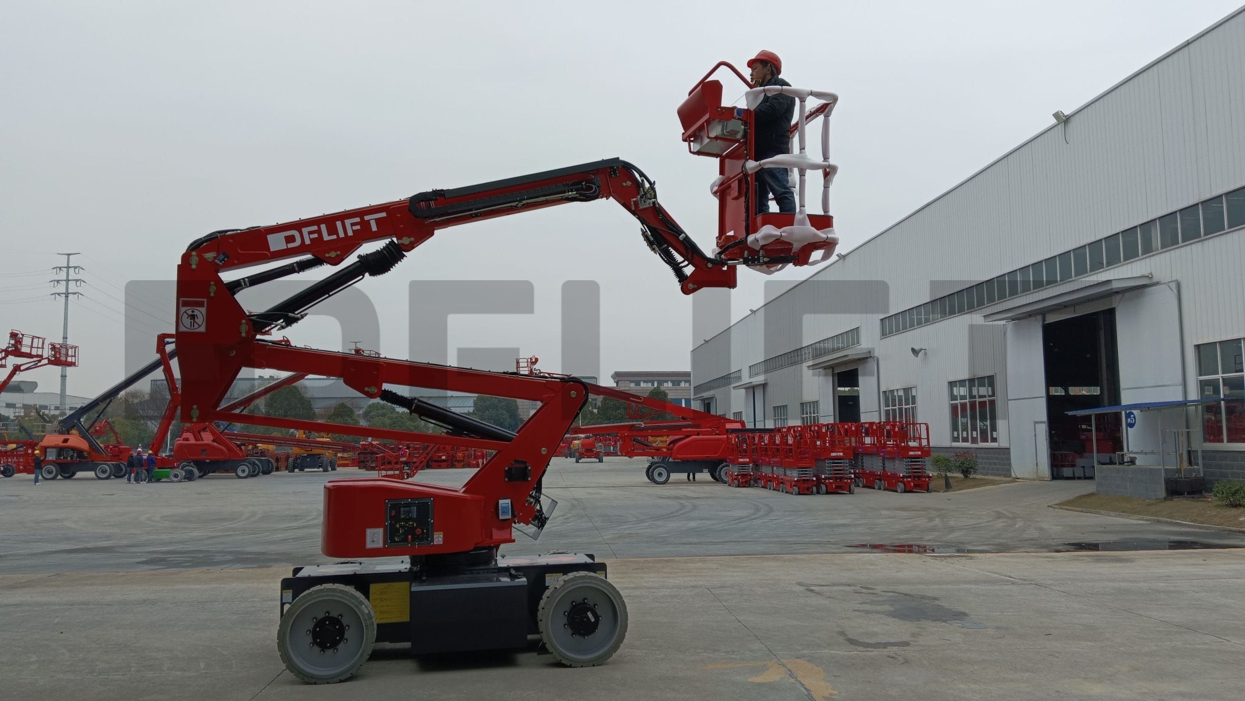 Naka-scale ang Articulated Boom Lift