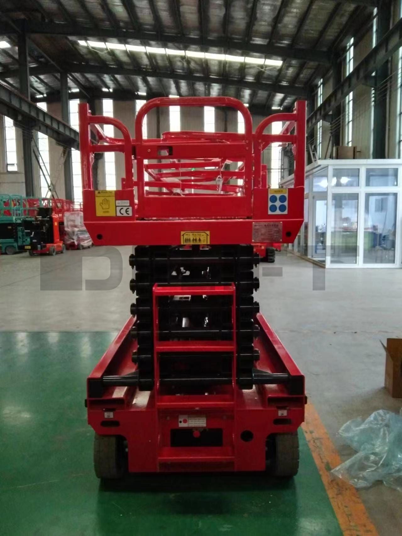 GTJZ12 self propelled scissor lift 3